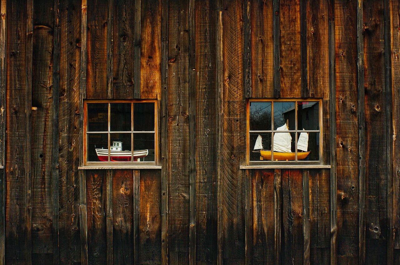 Efficient replacement windows in a Toledo home